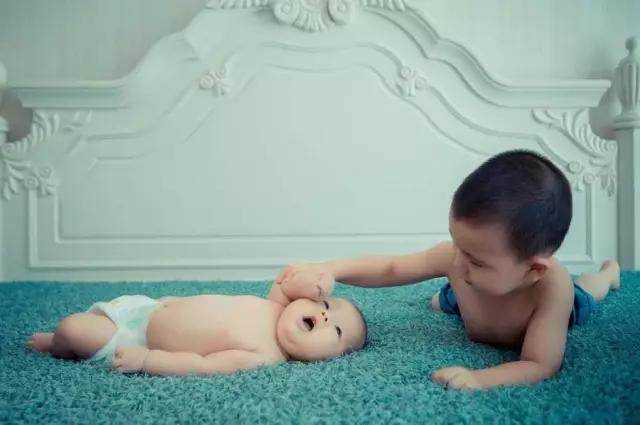 长沙高龄供卵,长沙第三代试管生孩子价格多少-长沙第三代试管生孩子价格咨询